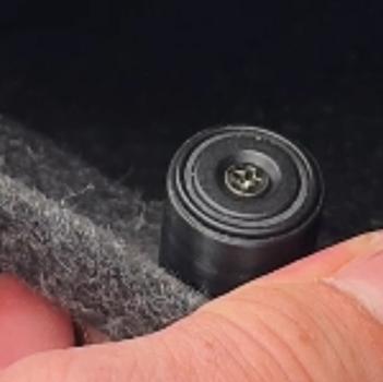 FP-TRIMMGNT Haltemagnet Seitenverkleidung Ford Mustang LAE