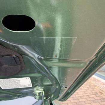 Ford Kuga Haubenstütze zur Reduzierung des Flatterns ab MY2020